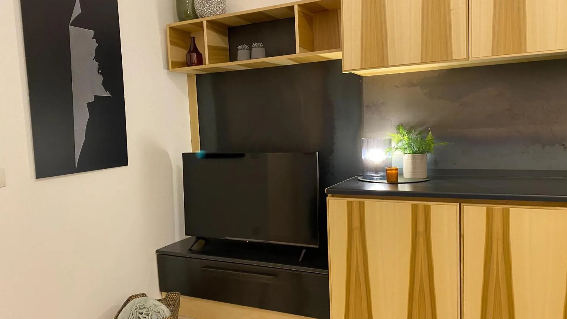 Suite Settala - 10 Min Dal Duomo - 5 Da Stazione Milánó Apartman